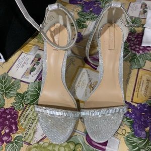 🔥Aldo Silver Crystal Heels🔥